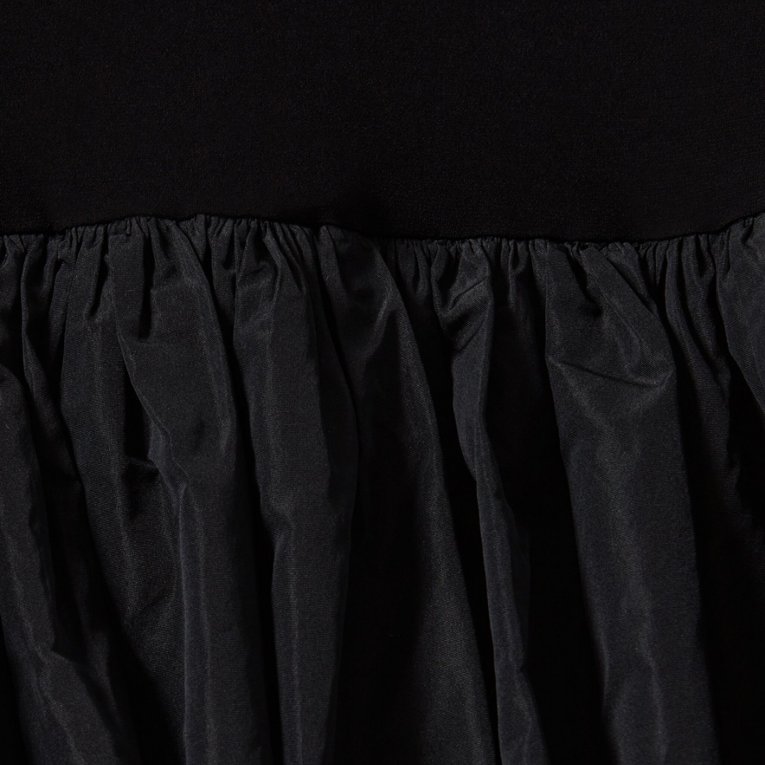 Voluminous Eleganza Kleid mit Ballon-Design