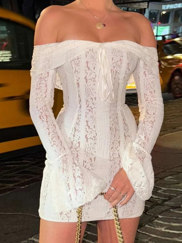 Loana Couture Spitzenkleid